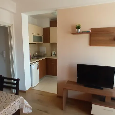 Vesi And Gery 아파트 *