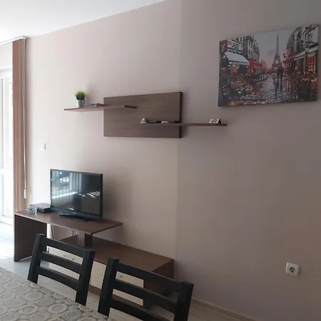 Vesi And Gery Апартамент