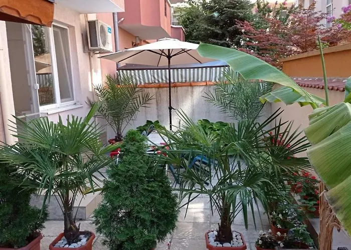 Apartman Vesi And Gery Pomorie