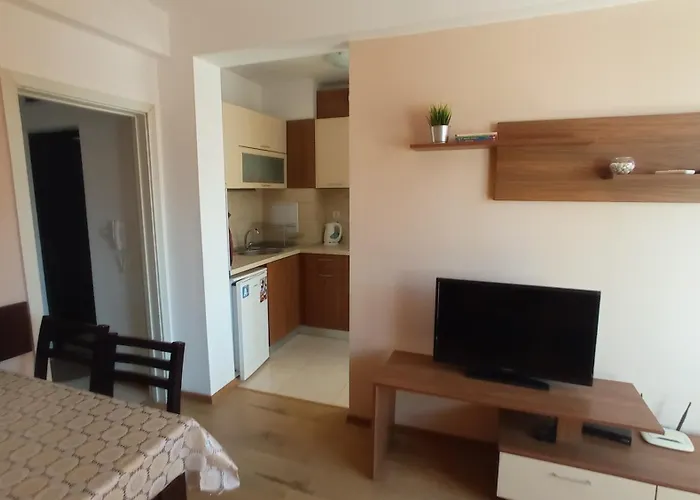 Vesi And Gery Apartman *